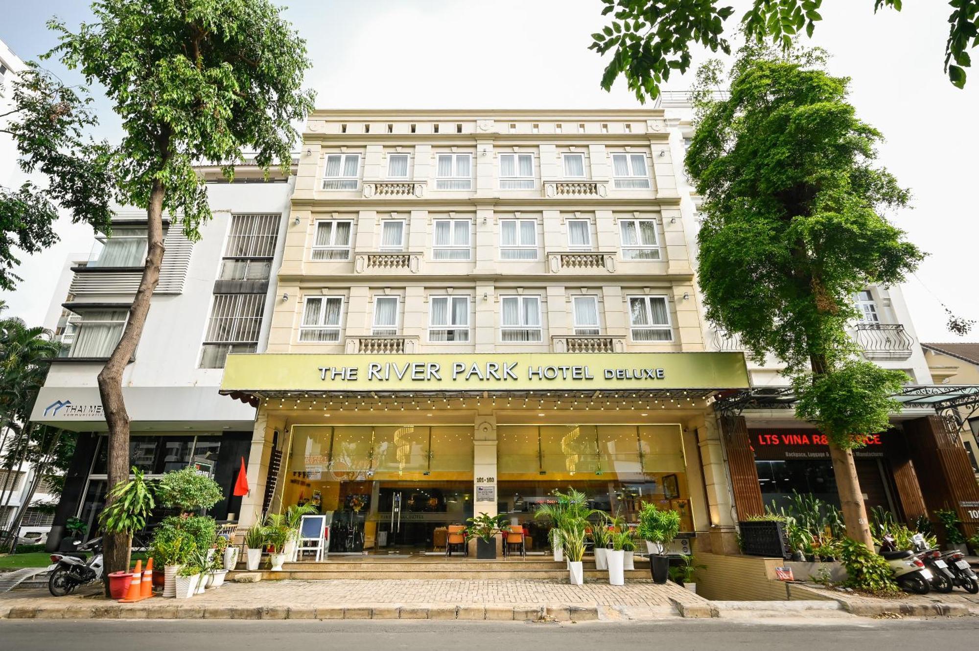 The River Park Hotel Хошимин Экстерьер фото