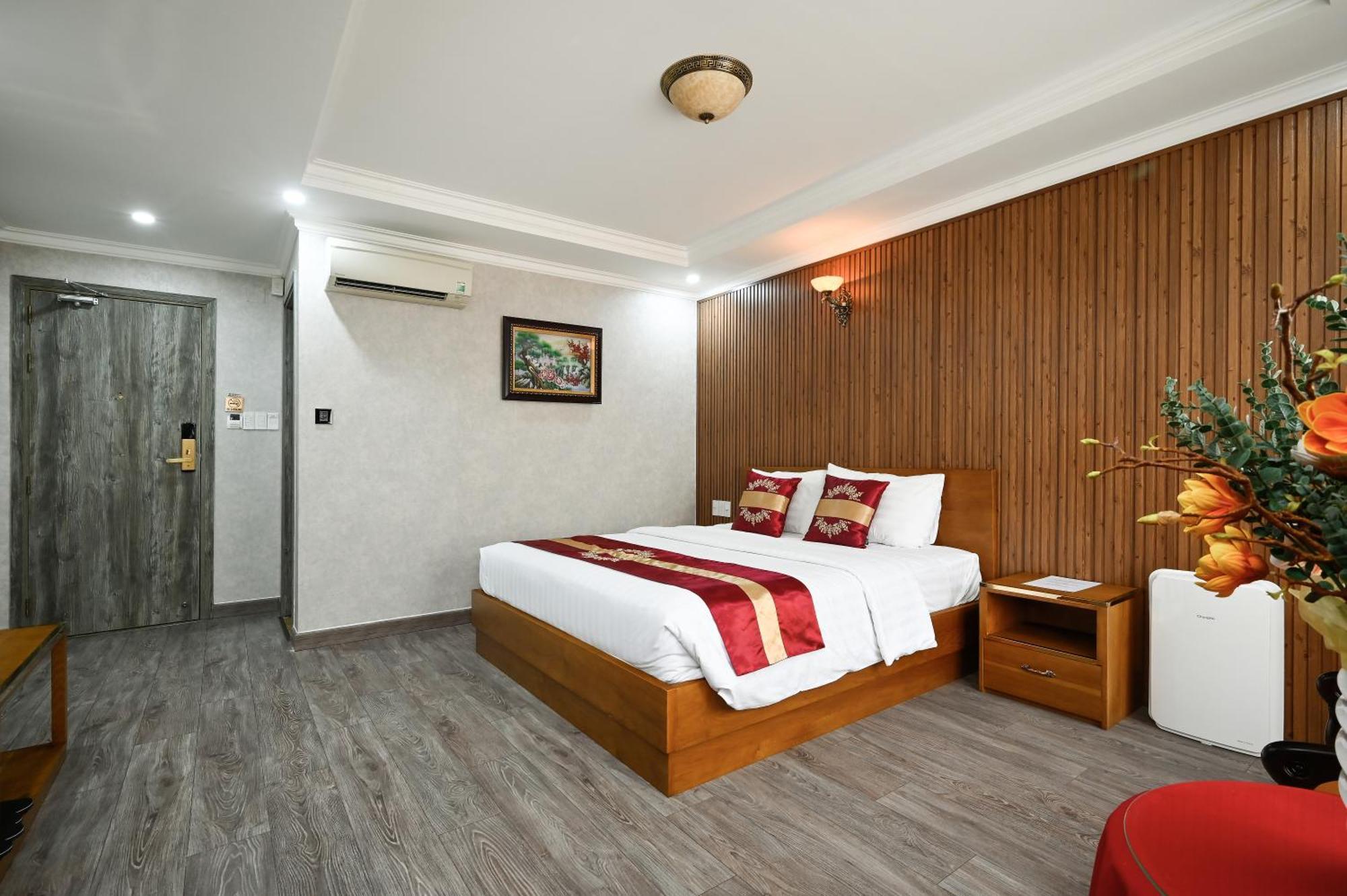 The River Park Hotel Хошимин Экстерьер фото