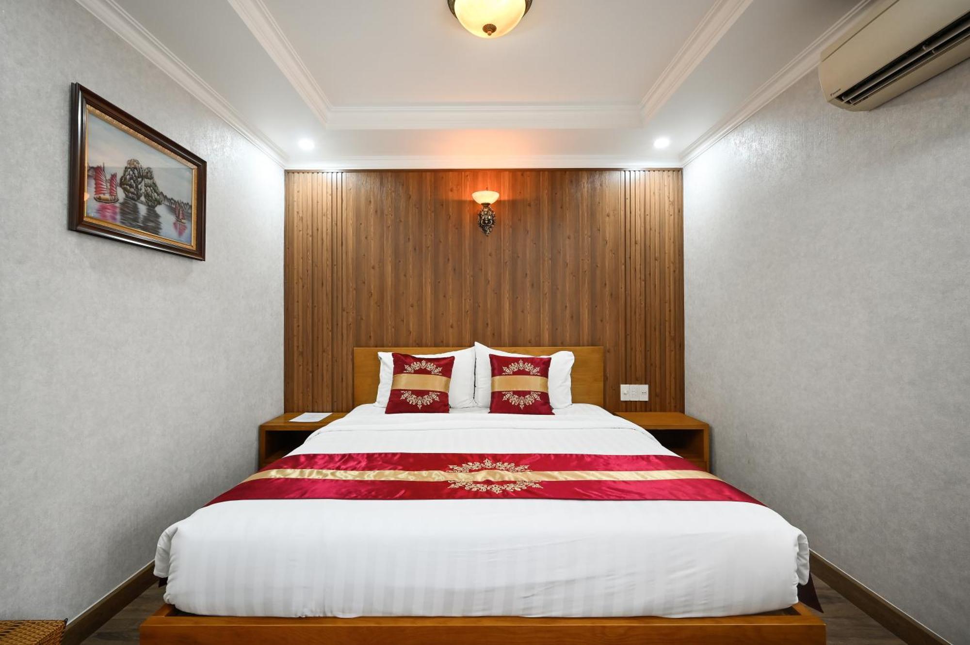 The River Park Hotel Хошимин Экстерьер фото