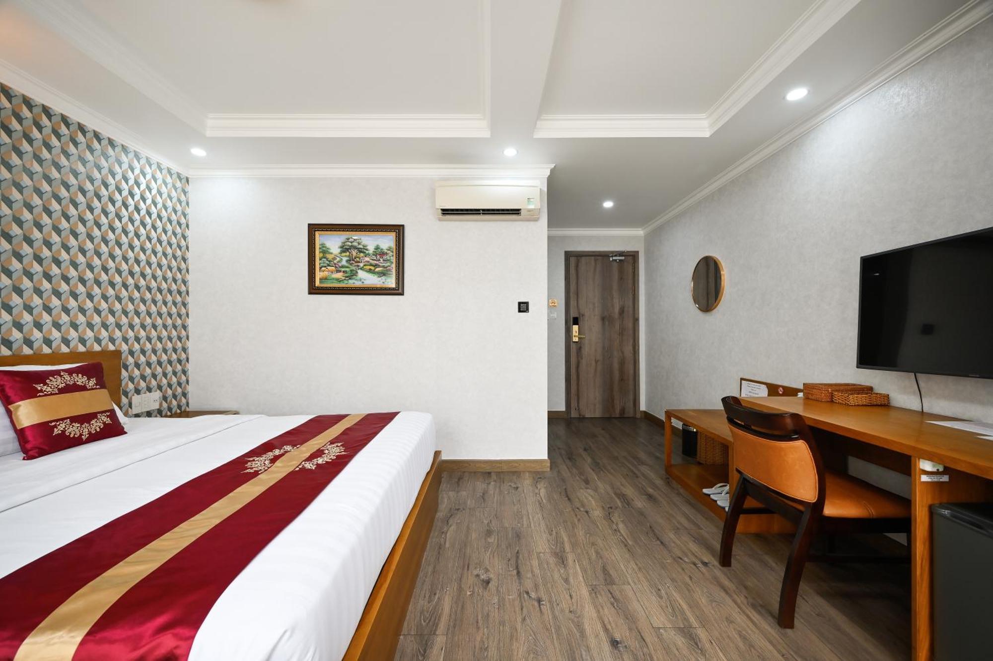 The River Park Hotel Хошимин Экстерьер фото