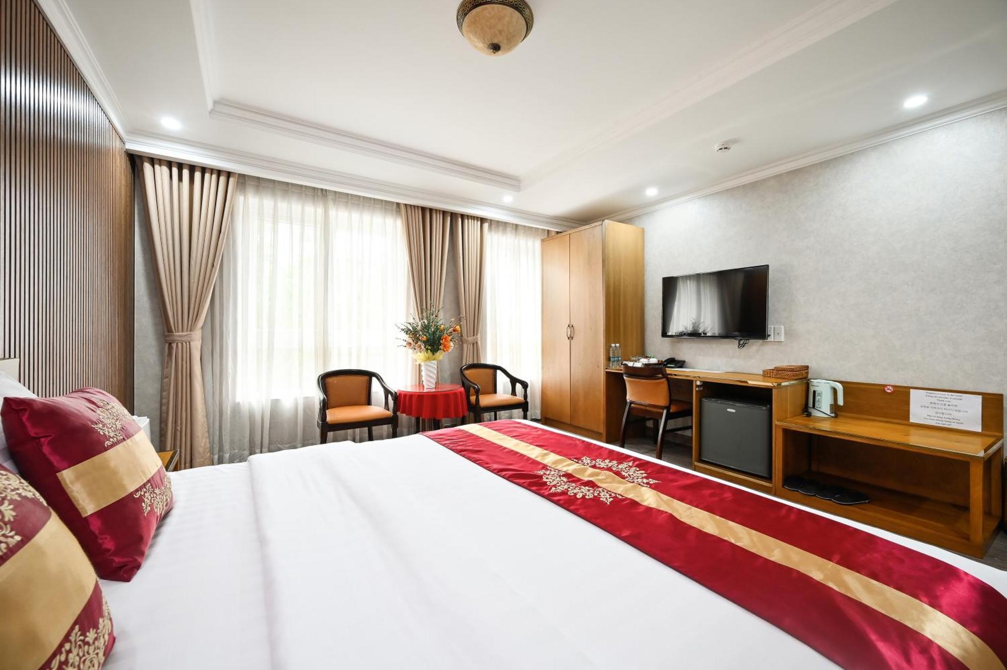 The River Park Hotel Хошимин Экстерьер фото