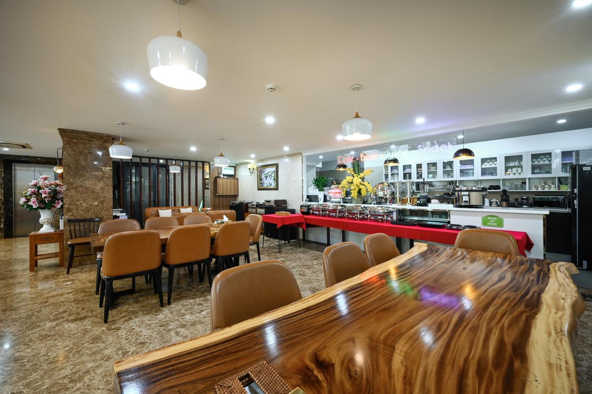 The River Park Hotel Хошимин Экстерьер фото