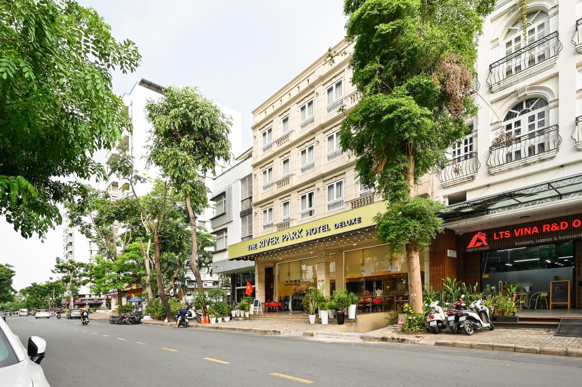 The River Park Hotel Хошимин Экстерьер фото